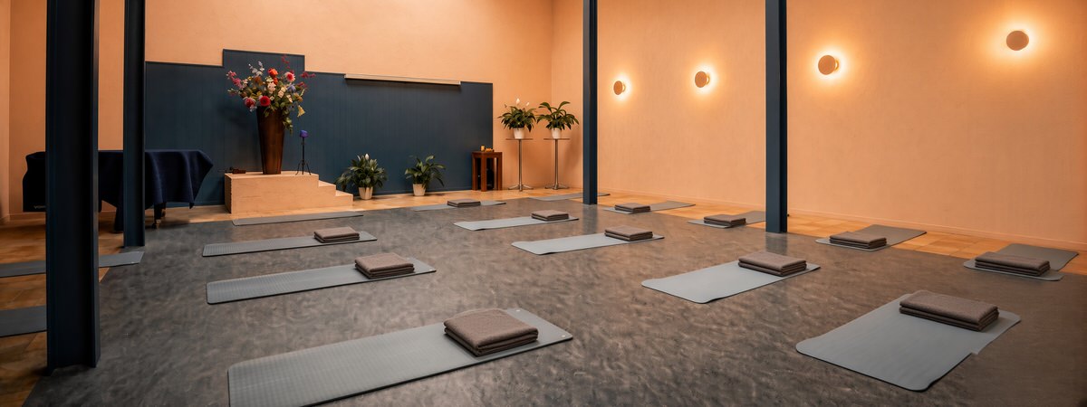 Zaal in Delft voor een Kundalini Awakening sessie